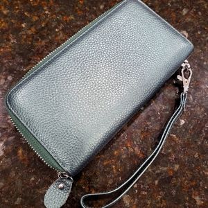 Green Wrist Wallet -RFID